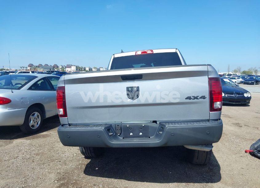 Photo 17 of 2023 Ram 1500 CLASSIC WARLOCK 4X4 6'4 BOX (VIN 1C6RR7GG7PS567658)