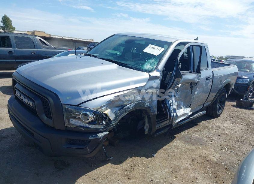 Photo 6 of 2023 Ram 1500 CLASSIC WARLOCK 4X4 6'4 BOX (VIN 1C6RR7GG7PS567658)