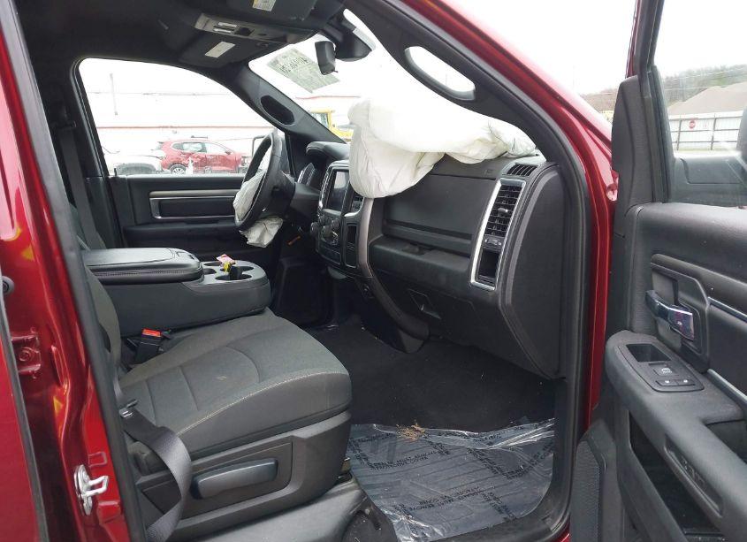 Photo 5 of 2021 Ram 1500 CLASSIC WARLOCK 4X4 6'4 BOX (VIN 1C6RR7GG8MS501860)