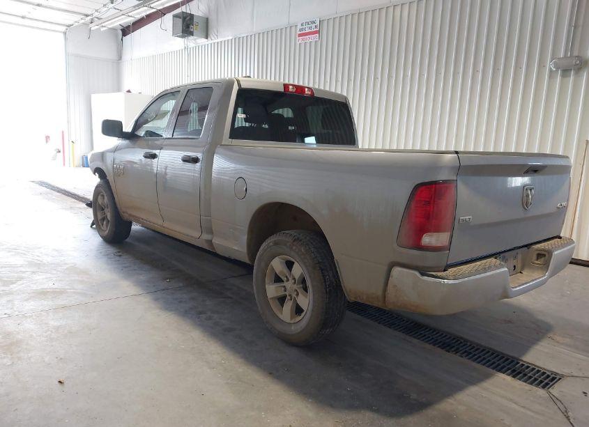 Photo 3 of 2024 Ram 1500 CLASSIC SLT 4X4 6'4 BOX (VIN 1C6RR7GG8RS148396)