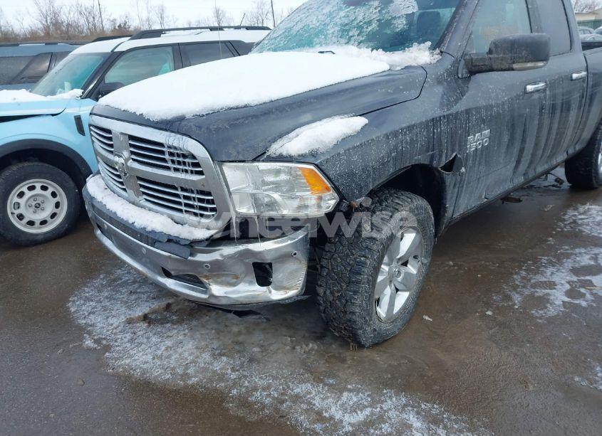 Photo 6 of 2018 Ram 1500 (VIN 1C6RR7GG9JS231484)