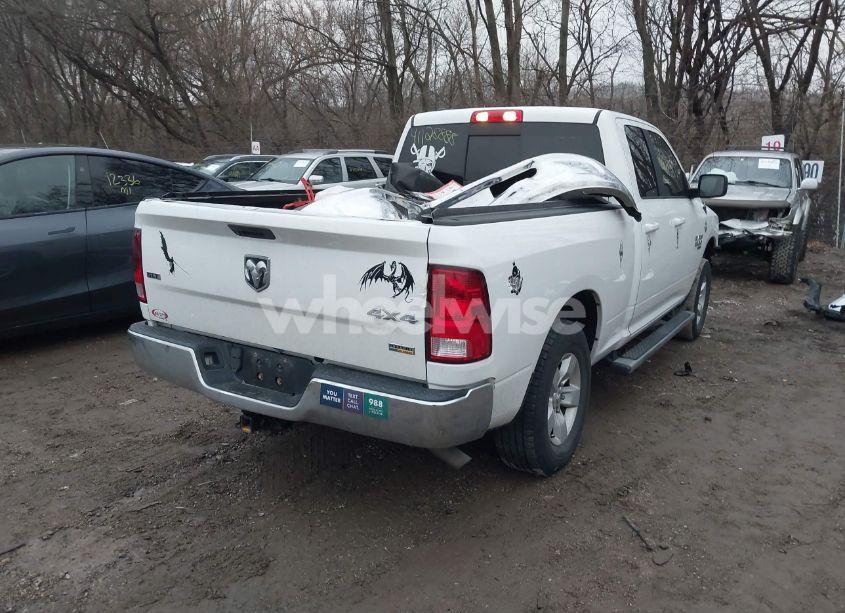Photo 4 of 2019 Ram 1500 CLASSIC SLT 4X4 6'4 BOX (VIN 1C6RR7GGXKS582518)