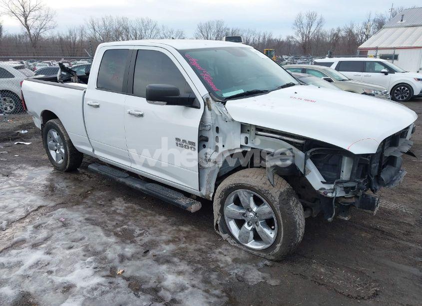 2017 Ram 1500 BIG HORN 4X4 6'4 BOX (VIN 1C6RR7GT2HS721143) main photo