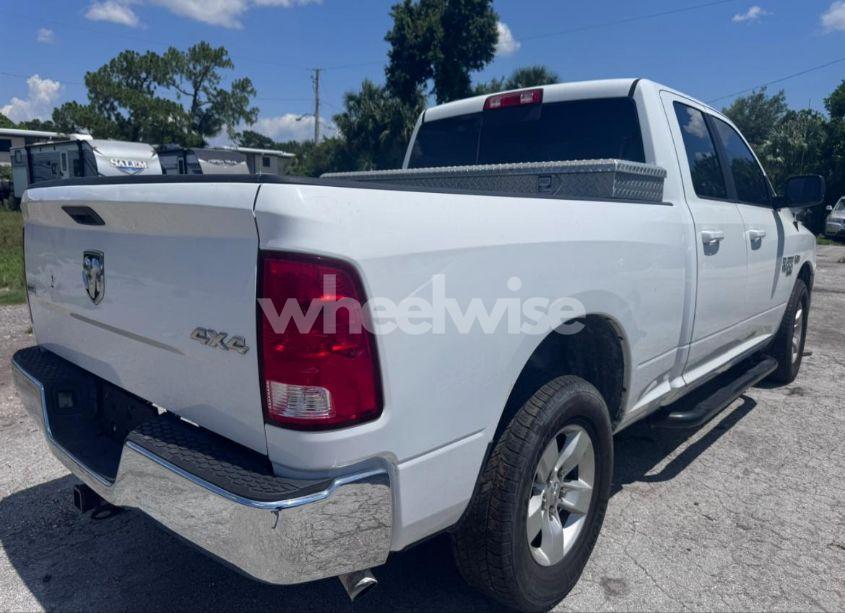 Photo 4 of 2019 Ram 1500 CLASSIC SLT 4X4 6'4 BOX (VIN 1C6RR7GT2KS591193)