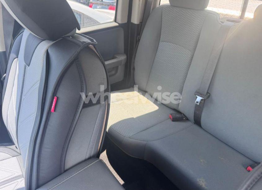 Photo 7 of 2019 Ram 1500 CLASSIC SLT 4X4 6'4 BOX (VIN 1C6RR7GT2KS591193)