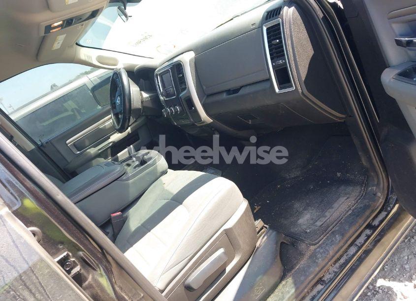 Photo 5 of 2017 Ram 1500 SLT 4X4 6'4 BOX (VIN 1C6RR7GT3HS562861)