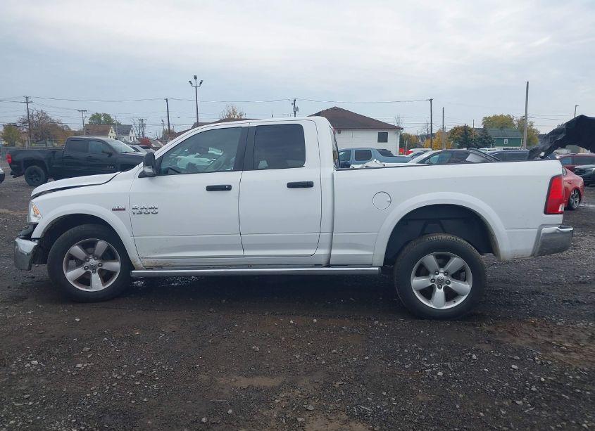 Photo 15 of 2015 Ram 1500 OUTDOORSMAN (VIN 1C6RR7GT4FS537514)