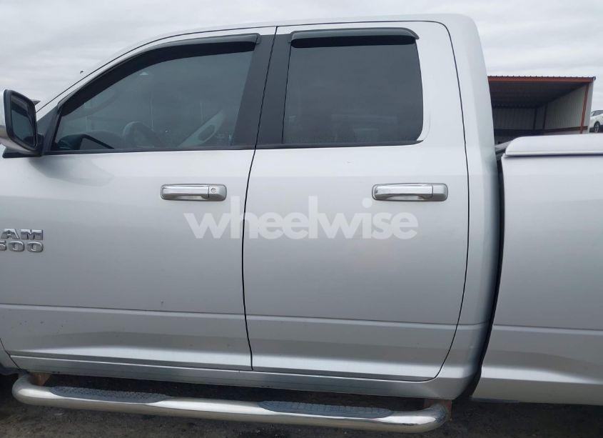 Photo 15 of 2017 Ram 1500 SLT 4X4 6'4 BOX (VIN 1C6RR7GT4HS677114)