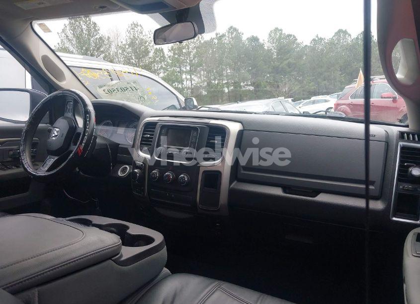 Photo 5 of 2017 Ram 1500 SLT 4X4 6'4 BOX (VIN 1C6RR7GT4HS677114)