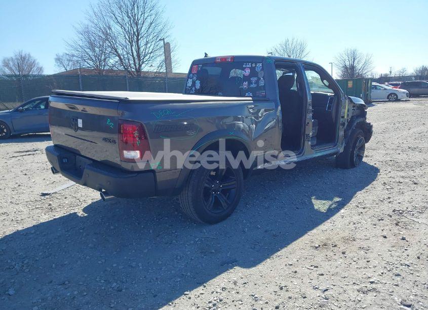 Photo 4 of 2021 Ram 1500 CLASSIC WARLOCK 4X4 6'4 BOX (VIN 1C6RR7GT4MS566444)
