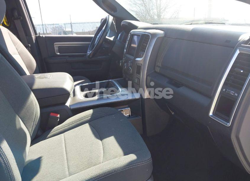 Photo 5 of 2021 Ram 1500 CLASSIC WARLOCK 4X4 6'4 BOX (VIN 1C6RR7GT4MS566444)