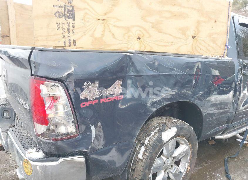 Photo 6 of 2018 Ram 1500 BIG HORN 4X4 6'4 BOX (VIN 1C6RR7GT5JS207194)