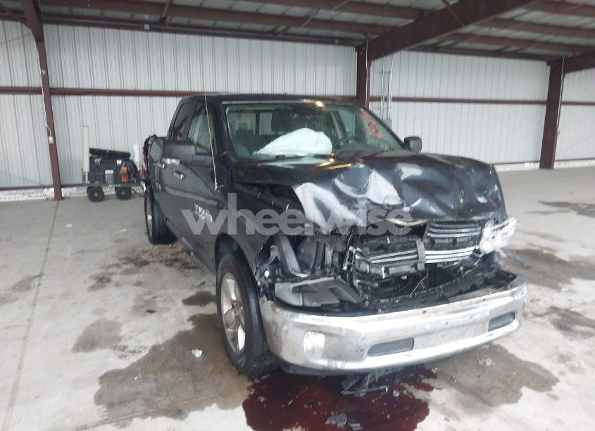 2017 Ram 1500 BIG HORN 4X4 6'4 BOX (VIN 1C6RR7GT6HS819317) main photo