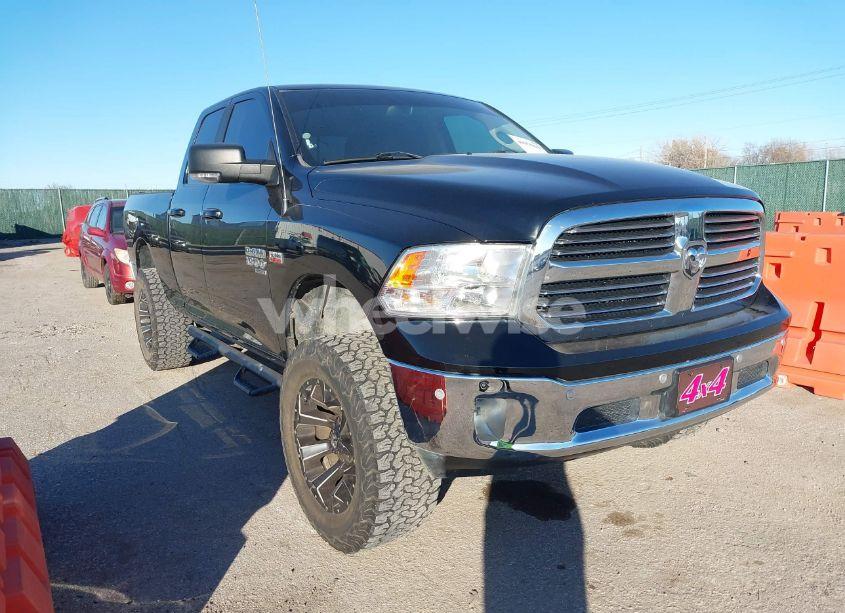 2019 Ram 1500 CLASSIC BIG HORN 4X4 6'4 BOX (VIN 1C6RR7GT6KS636698) main photo