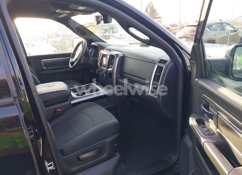 Photo 5 of 2021 Ram 1500 CLASSIC WARLOCK 4X4 6'4 BOX (VIN 1C6RR7GT6MS514992)