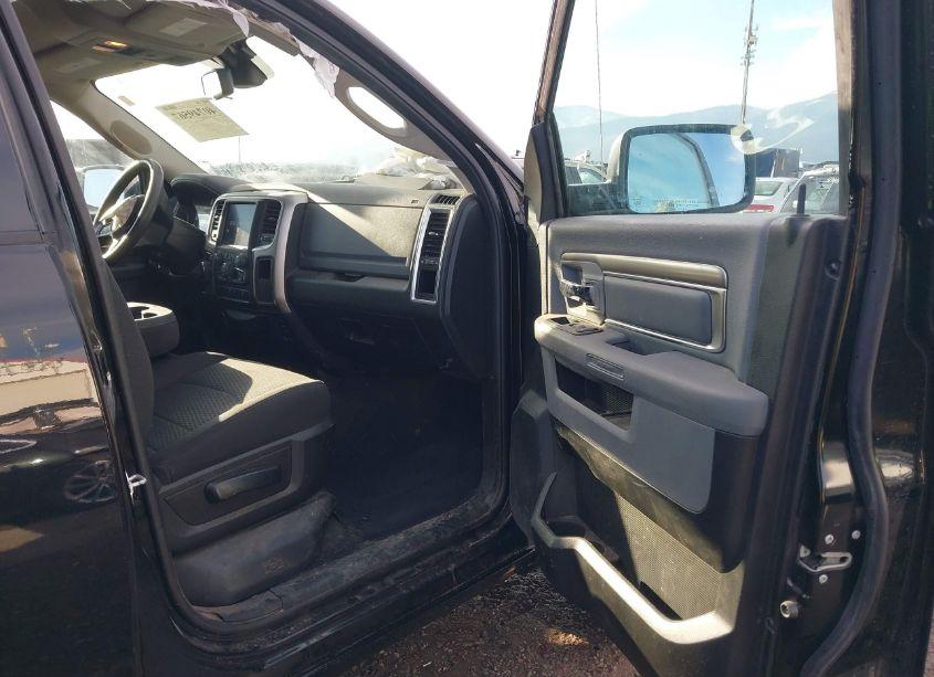 Photo 5 of 2020 Ram 1500 CLASSIC (VIN 1C6RR7GT7LS154873)