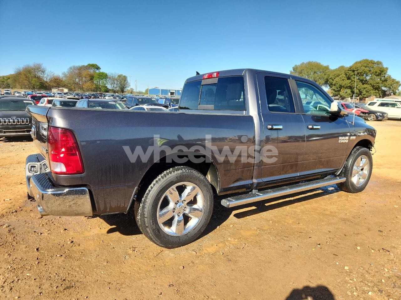 Photo 3 of 2016 RAM 1500 SLT (VIN 1C6RR7GT8GS417684)