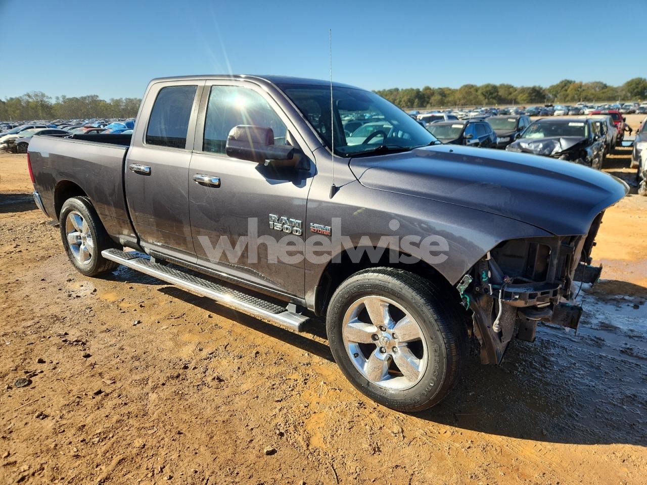 Photo 4 of 2016 RAM 1500 SLT (VIN 1C6RR7GT8GS417684)