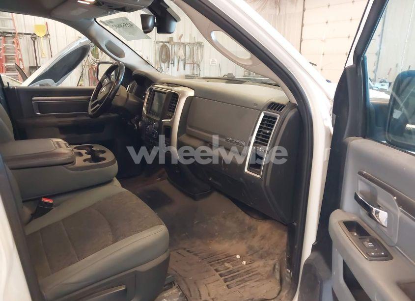 Photo 5 of 2018 Ram 1500 BIG HORN 4X4 6'4 BOX (VIN 1C6RR7GT9JS312000)