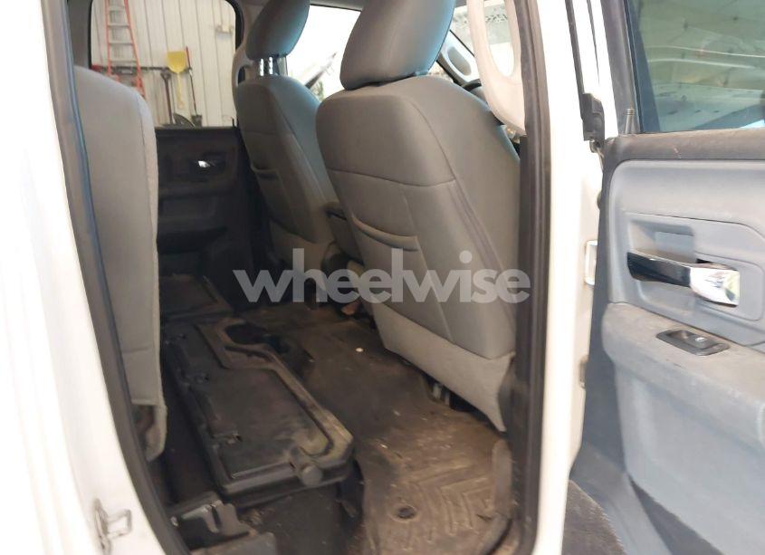 Photo 8 of 2018 Ram 1500 BIG HORN 4X4 6'4 BOX (VIN 1C6RR7GT9JS312000)