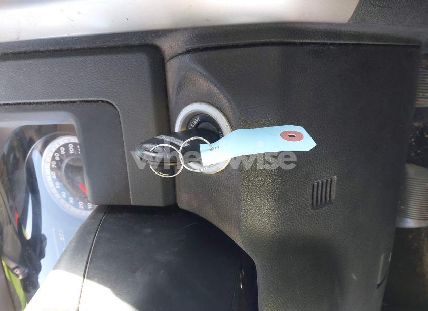 Photo 11 of 2015 Ram 1500 (VIN 1C6RR7GTXFS704085)