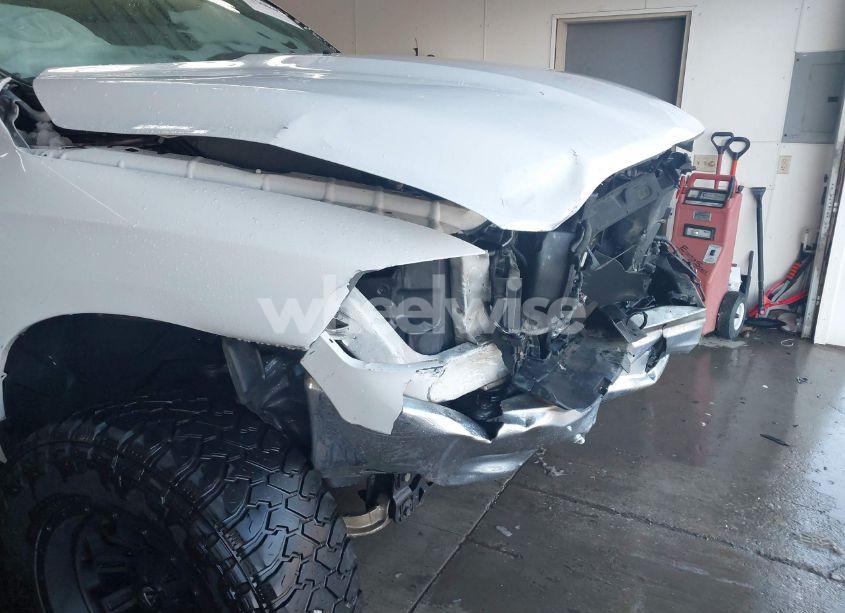 Photo 18 of 2017 Ram 1500 SLT 4X4 6'4 BOX (VIN 1C6RR7GTXHS579009)