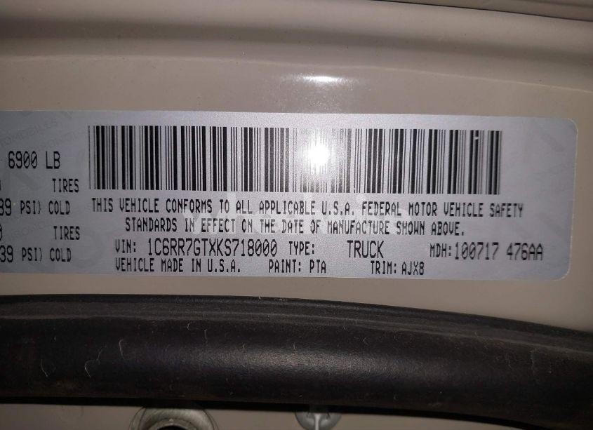 Photo 9 of 2019 Ram 1500 CLASSIC WARLOCK 4X4 6'4 BOX (VIN 1C6RR7GTXKS718000)