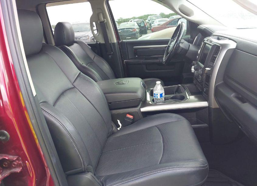 Photo 5 of 2018 Ram 1500 SPORT (VIN 1C6RR7HT1JS120732)