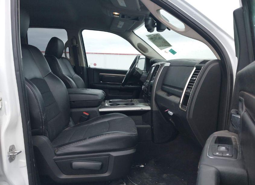 Photo 5 of 2016 Ram 1500 SPORT (VIN 1C6RR7HT2GS356136)