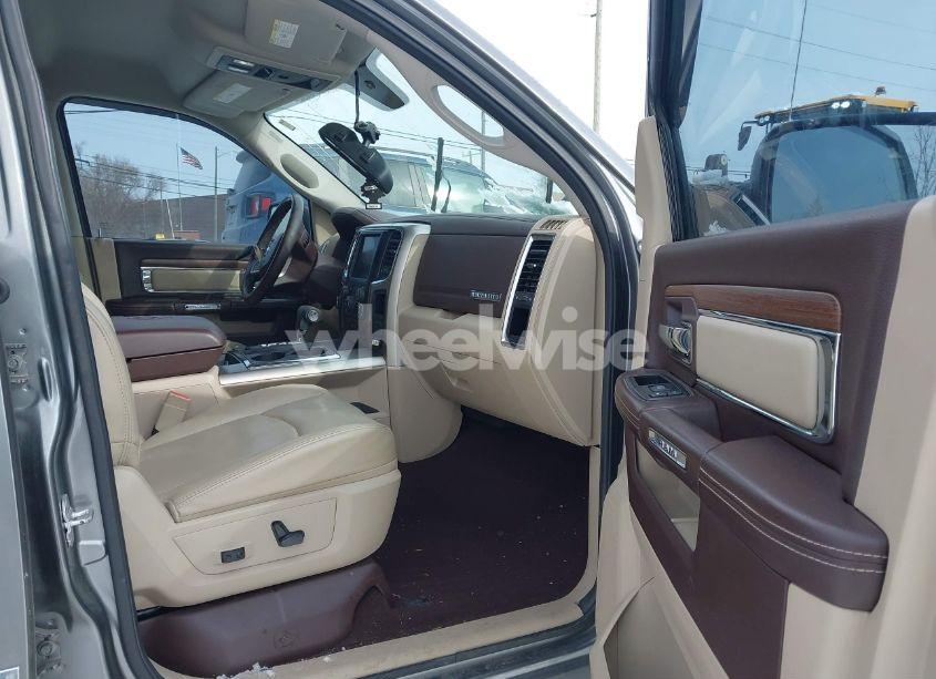 Photo 5 of 2013 Ram 1500 LARAMIE (VIN 1C6RR7JT1DS516884)