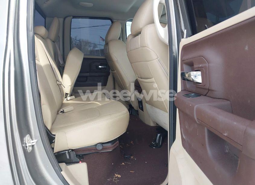 Photo 8 of 2013 Ram 1500 LARAMIE (VIN 1C6RR7JT1DS516884)