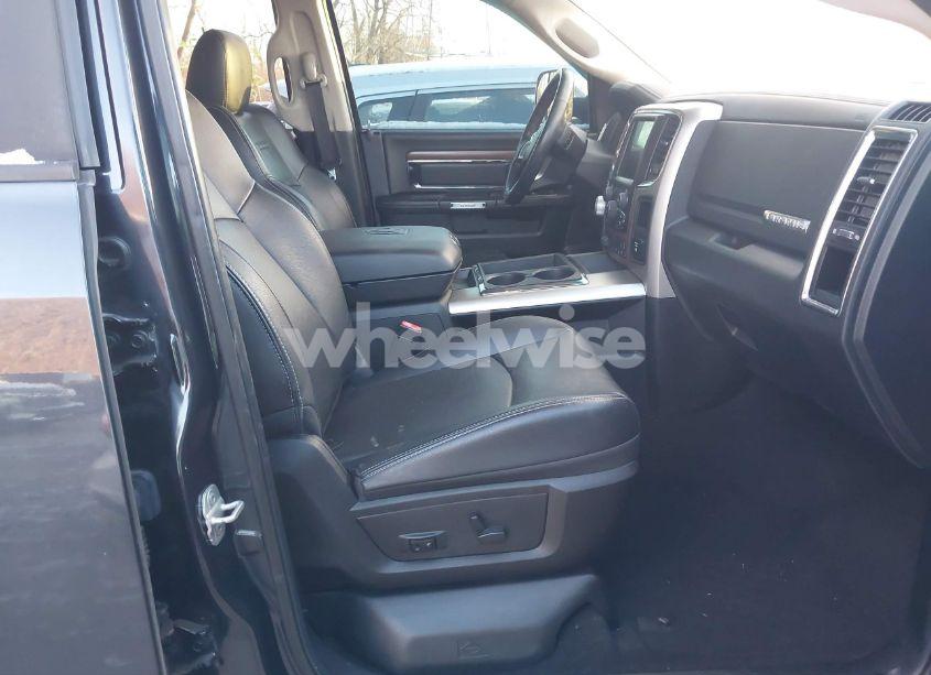 Photo 5 of 2014 Ram 1500 LARAMIE (VIN 1C6RR7JT1ES171275)