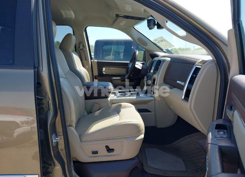 Photo 5 of 2013 Ram 1500 LARAMIE (VIN 1C6RR7JT2DS602463)