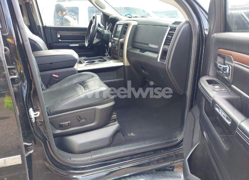 Photo 5 of 2013 Ram 1500 LARAMIE (VIN 1C6RR7JT4DS630782)