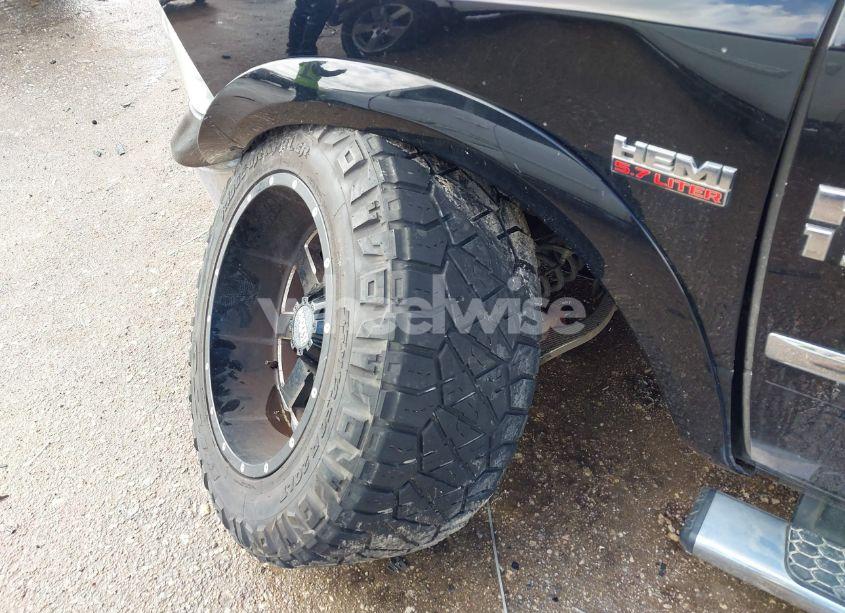 Photo 6 of 2013 Ram 1500 LARAMIE (VIN 1C6RR7JT4DS630782)