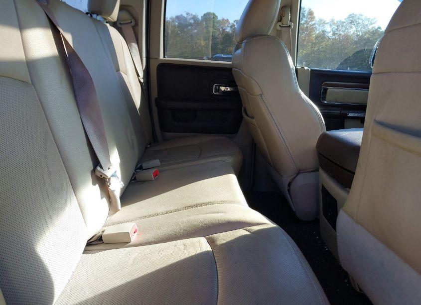 Photo 8 of 2014 Ram 1500 LARAMIE (VIN 1C6RR7JT4ES107165)