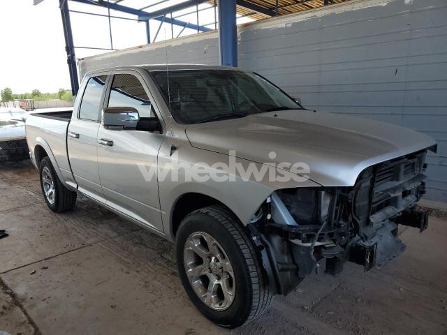 Photo 5 of 2016 RAM 1500 LARAMIE (VIN 1C6RR7JT7GS304012)