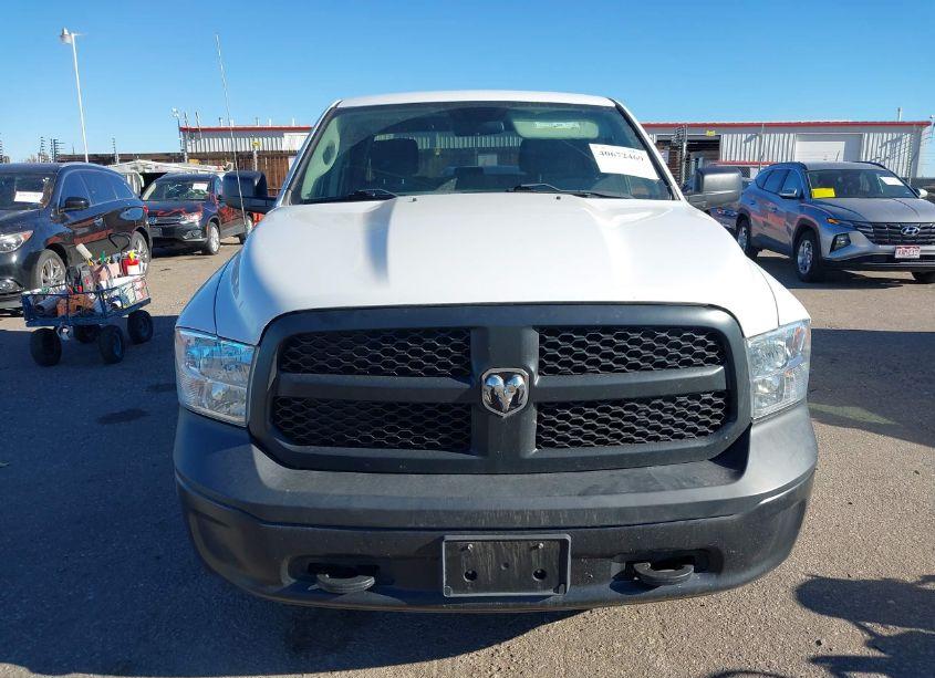 Photo 12 of 2018 Ram 1500 TRADESMAN 4X4 5'7 BOX (VIN 1C6RR7KG0JS286543)