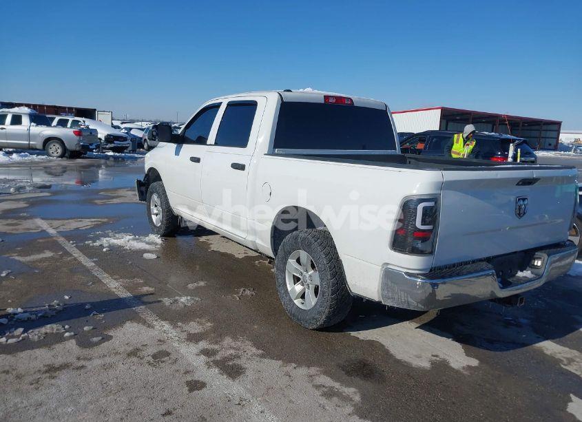 Photo 3 of 2017 Ram 1500 TRADESMAN 4X4 5'7 BOX (VIN 1C6RR7KG1HS809675)