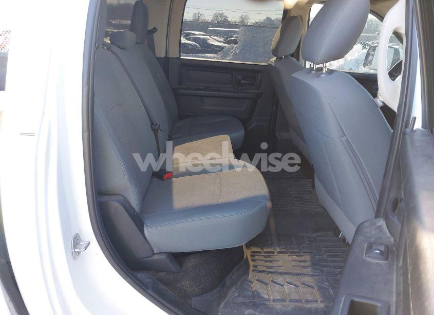 Photo 8 of 2017 Ram 1500 TRADESMAN 4X4 5'7 BOX (VIN 1C6RR7KG1HS809675)