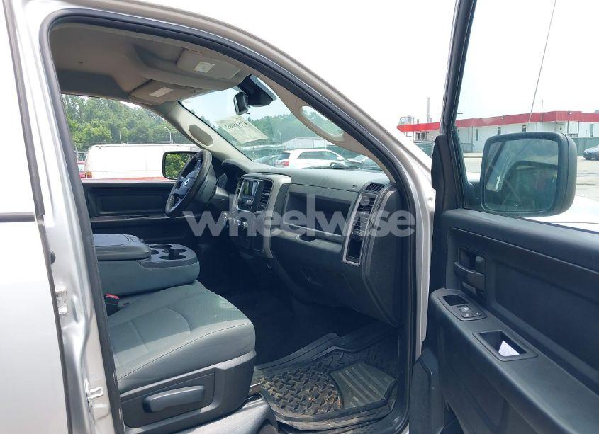 Photo 5 of 2016 Ram 1500 TRADESMAN (VIN 1C6RR7KG3GS305742)