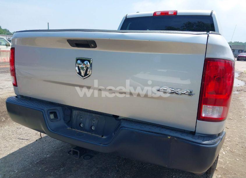 Photo 6 of 2016 Ram 1500 TRADESMAN (VIN 1C6RR7KG3GS305742)