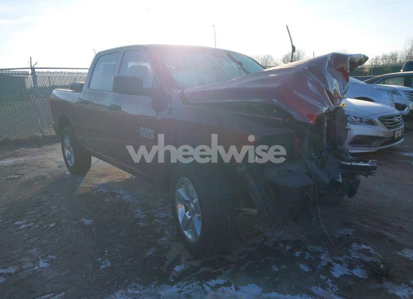 2017 Ram 1500 EXPRESS 4X4 5'7 BOX (VIN 1C6RR7KG3HS849210) main photo