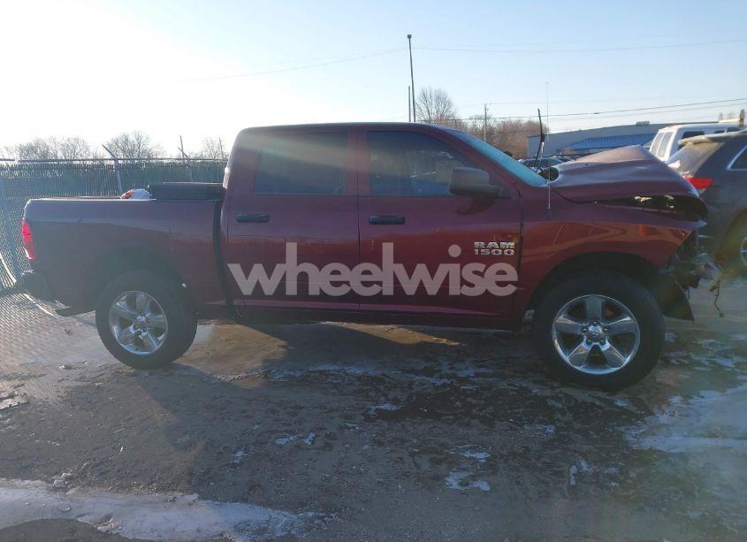 Photo 13 of 2017 Ram 1500 EXPRESS 4X4 5'7 BOX (VIN 1C6RR7KG3HS849210)