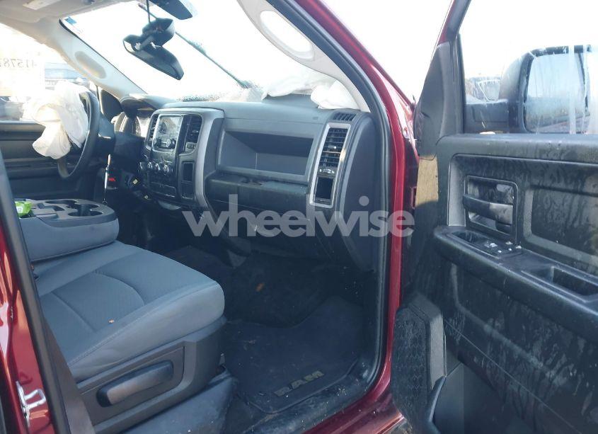 Photo 5 of 2017 Ram 1500 EXPRESS 4X4 5'7 BOX (VIN 1C6RR7KG3HS849210)