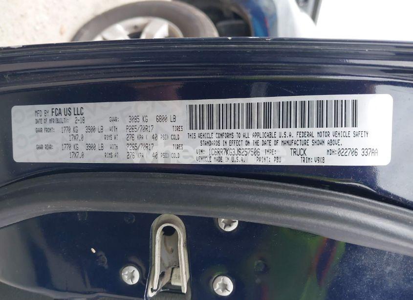 Photo 9 of 2018 Ram 1500 EXPRESS 4X4 5'7 BOX (VIN 1C6RR7KG3JS257506)