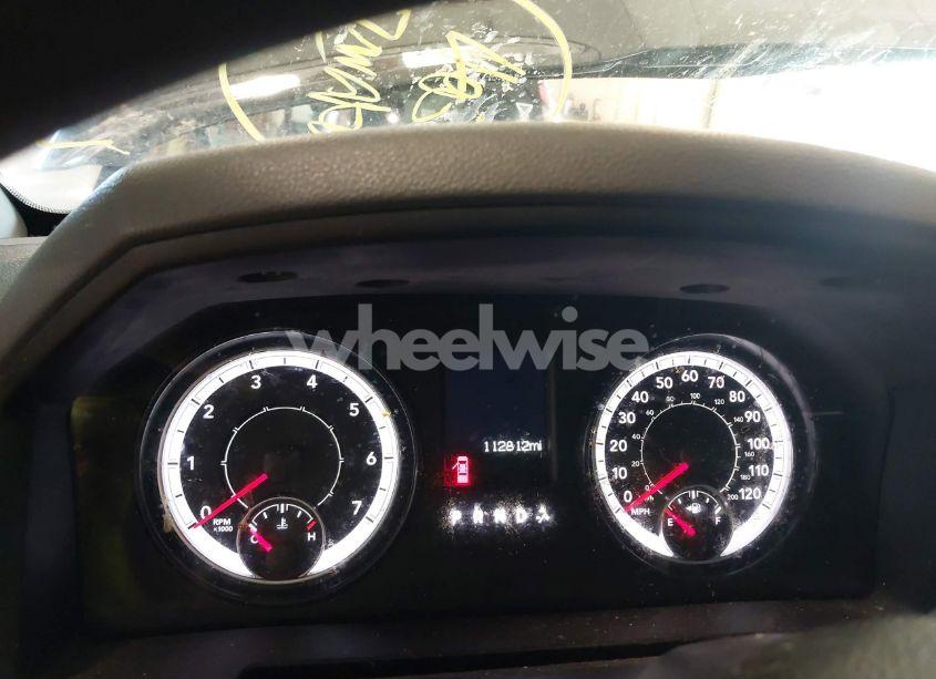 Photo 7 of 2019 Ram 1500 CLASSIC EXPRESS 4X4 5'7 BOX (VIN 1C6RR7KG3KS534804)