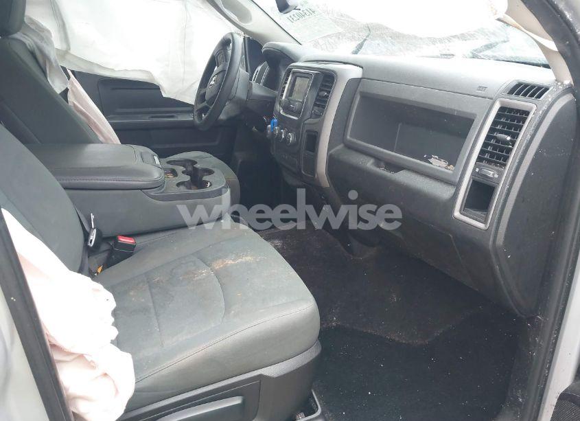 Photo 5 of 2016 Ram 1500 EXPRESS (VIN 1C6RR7KG5GS167959)