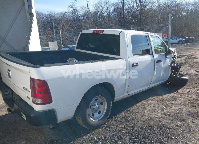 Photo 4 of 2016 Ram 1500 TRADESMAN (VIN 1C6RR7KG5GS231563)