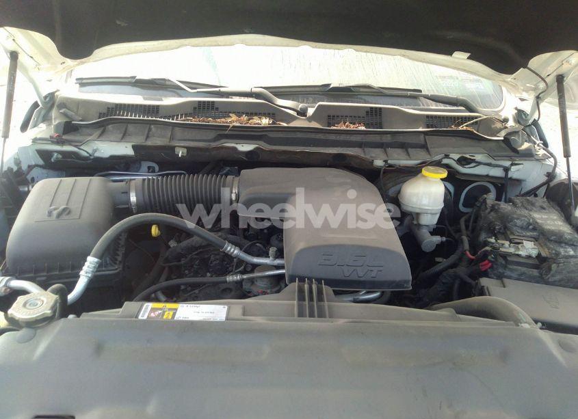 Photo 10 of 2017 Ram 1500 TRADESMAN 4X4 5'7" BOX (VIN 1C6RR7KG5HS587464)